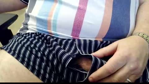 iphorny online show from 11/12/25, 11:14