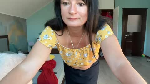 iracherrynow online show from 05/26/26, 07:04