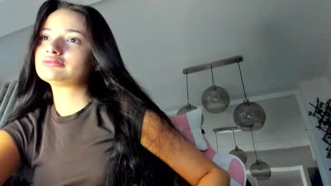 Ir s room online show from 09/17/25, 04:58