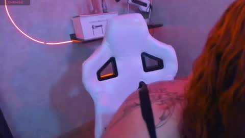 iriisfeitan online show from 11/27/25, 10:17