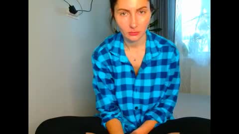 Snapshot of irina9793 chatting on 06/03/26, 05:10 irina online show from 06/03/26, 05:10
