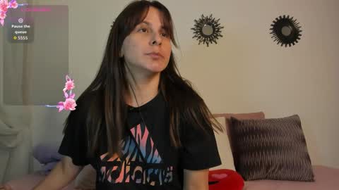 Snapshot of irina_05 chatting on 10/19/25, 12:22  IRINA  online show from 10/19/25, 12:22