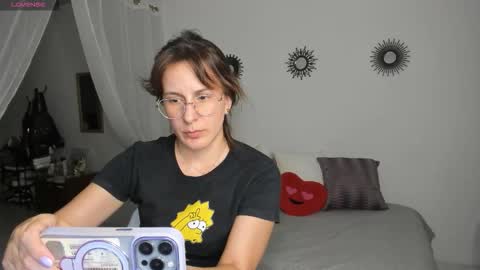 Snapshot of irina_05 chatting on 10/31/25, 12:33  IRINA  online show from 10/31/25, 12:33