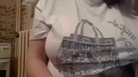 IrinnaK online show from 02/16/25, 08:55