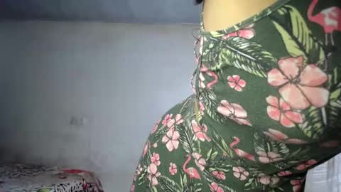 Snapshot of iris712 chatting on 01/13/26, 08:03 iris712 online show from 01/13/26, 08:03