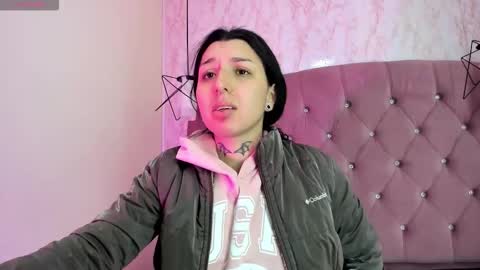 iris_77 online show from 01/12/26, 05:40