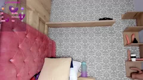 Hot Charlotte  online show from 10/04/25, 11:52