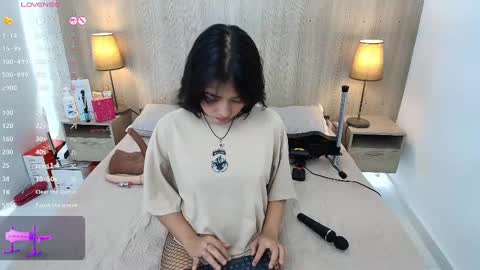 Iris online show from 09/14/25, 07:57