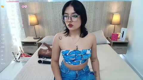 Iris online show from 12/17/25, 07:20