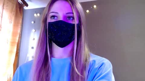 Lily online show from 03/06/26, 02:13