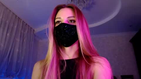 Snapshot of iris_lave chatting on 06/10/26, 07:02 Lily online show from 06/10/26, 07:02
