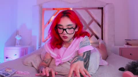  Iris  online show from 04/20/26, 03:15