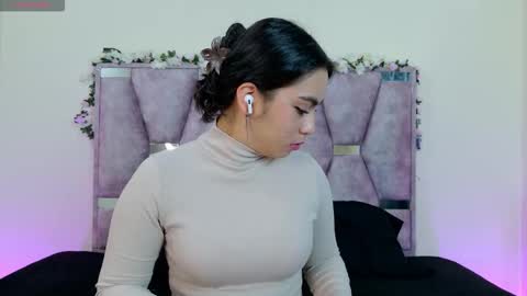 Iris online show from 11/08/25, 06:40