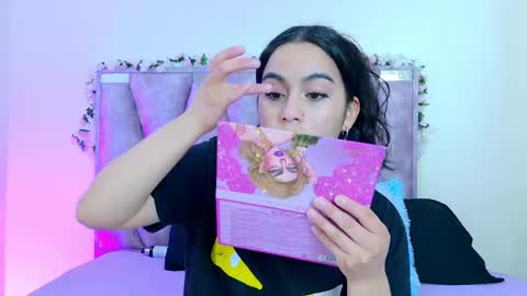 Iris online show from 04/12/26, 05:07