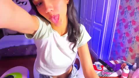 Iris online show from 01/16/25, 01:36