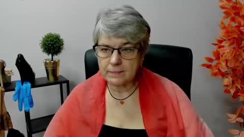 I R I S online show from 02/07/25, 11:34