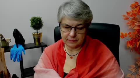 I R I S online show from 02/10/25, 07:15