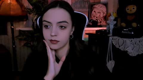 Snapshot of iriscline chatting on 12/14/24, 01:05 Iris online show from 12/14/24, 01:05