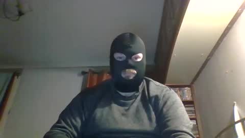 Snapshot of irishadz chatting on 01/15/26, 02:27 irishadz online show from 01/15/26, 02:27