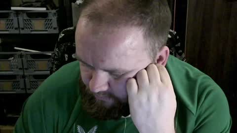 twitter theirishman205 online show from 12/20/24, 09:17