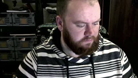 twitter theirishman205 online show from 12/22/24, 05:10