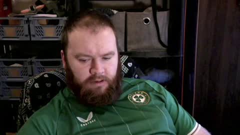 twitter theirishman205 online show from 01/24/25, 08:44