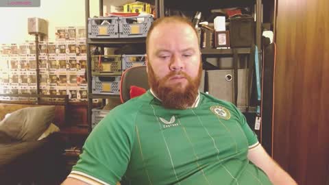 twitter theirishman205 online show from 10/04/25, 11:36