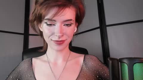 Snapshot of irisice chatting on 01/14/25, 05:12 Miss Iris Fansly Miss Iris new inst.  online show from 01/14/25, 05:12