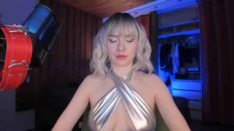 Miss Iris Fansly Miss Iris new inst.  online show from 01/14/26, 10:36