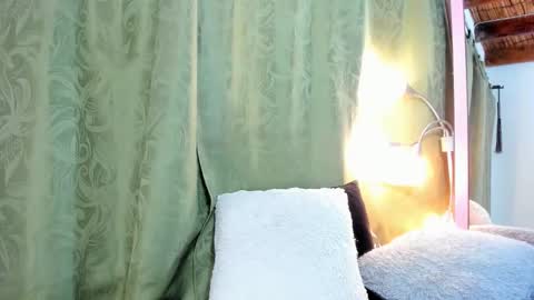 Snapshot of iriss_25 chatting on 03/01/25, 11:06 iris online show from 03/01/25, 11:06