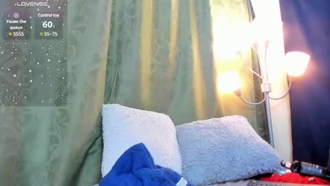 Snapshot of iriss_25 chatting on 03/08/25, 10:32 iris online show from 03/08/25, 10:32