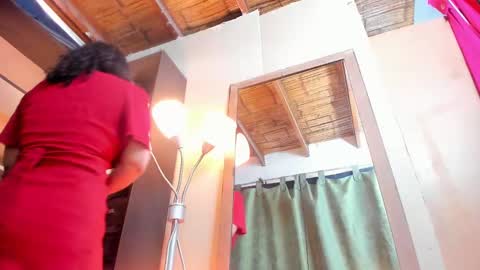 Snapshot of iriss_25 chatting on 03/12/25, 03:18 iris online show from 03/12/25, 03:18