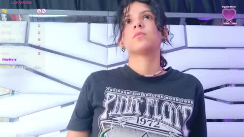 Iris online show from 03/03/25, 05:29