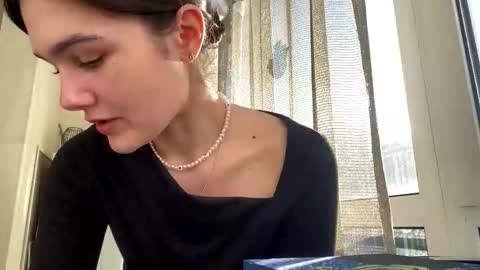 irisss31 online show from 02/01/26, 12:15