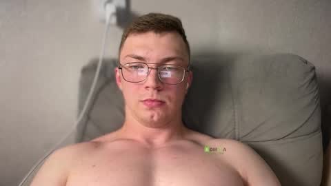 Iron online show from 10/17/25, 09:28