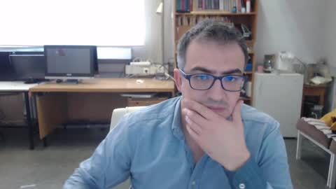 Snapshot of ironchrome chatting on 01/02/25, 12:13 IronChrome online show from 01/02/25, 12:13