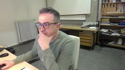 Snapshot of ironchrome chatting on 03/03/25, 03:08 IronChrome online show from 03/03/25, 03:08