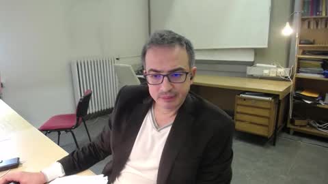 Snapshot of ironchrome chatting on 10/30/25, 08:05 IronChrome online show from 10/30/25, 08:05