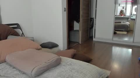 ironhulk22 online show from 01/13/25, 11:41