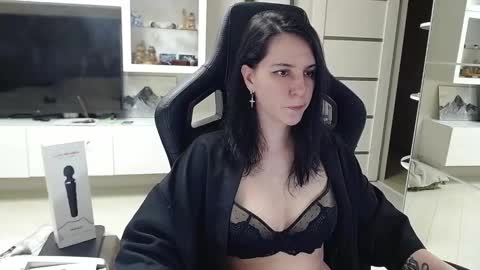 Snapshot of irwi_tomboy chatting on 01/12/25, 09:19 Irwi Tomboy online show from 01/12/25, 09:19