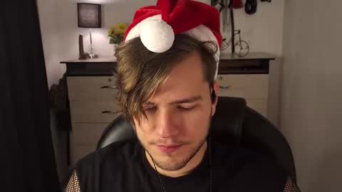 Jess online show from 12/25/24, 06:30