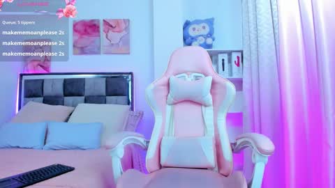 Snapshot of isa7_ chatting on 02/13/26, 02:24 Isabella online show from 02/13/26, 02:24