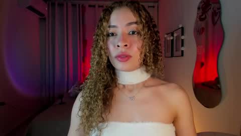 isa_____ online show from 02/25/25, 12:14