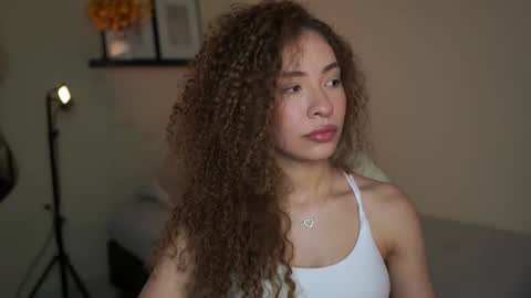 isa_____ online show from 02/28/26, 02:01