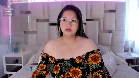 isa  rose online show from 10/06/25, 12:02