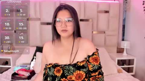 isa  rose online show from 10/21/25, 10:27