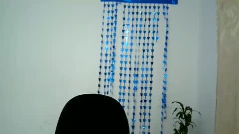 isa_bellaxx23 online show from 11/30/25, 02:04