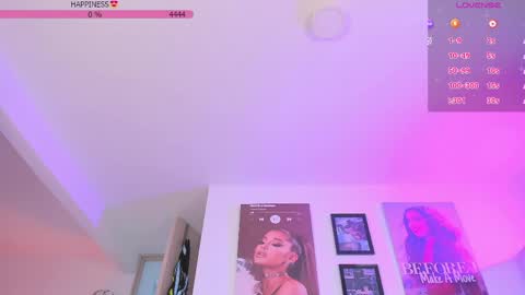Snapshot of isa_greey chatting on 04/27/26, 08:51 isabella online show from 04/27/26, 08:51