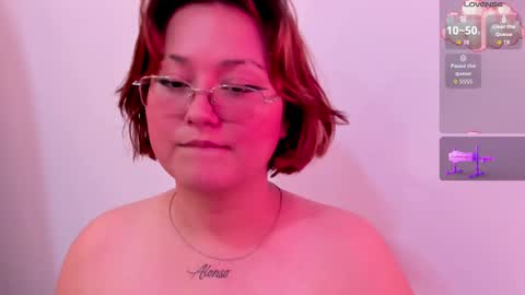 Isa online show from 10/03/25, 03:53