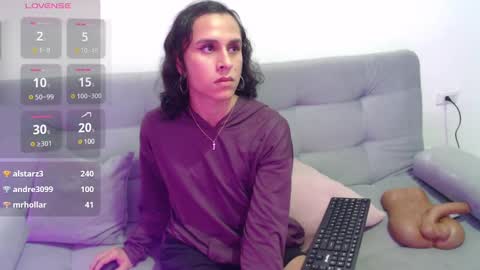 Snapshot of isa_hall chatting on 03/12/25, 05:13 Isabella Hall online show from 03/12/25, 05:13